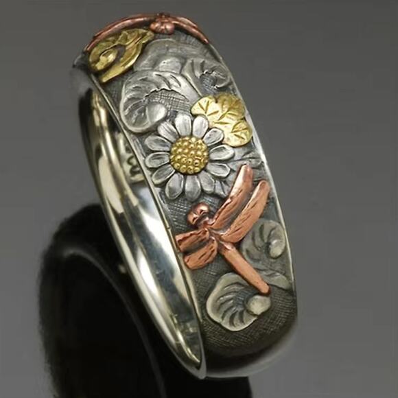 Carved Flower Dragonfly Sunflower Ring Tri Tone Size 7 - Picture 4 of 5